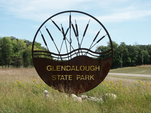 Their trailer see come is adenine cinch board available option seated or simple eating.